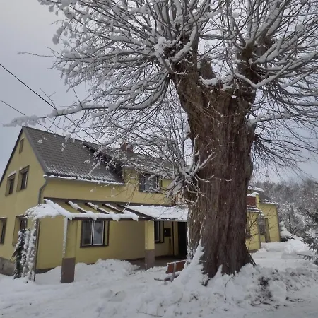 Na Kopci 84 Appartement Stare Krecany Buitenkant foto